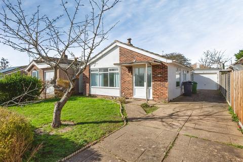 2 bedroom detached bungalow for sale, Rivermead, Stalham, Norwich