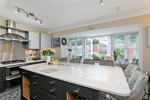 4 bedroom house for sale, Bishop's Croft, Sandal, Wakefield, WF2