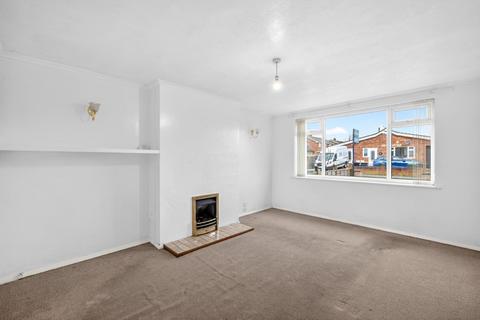3 bedroom semi-detached house for sale, Deramore Drive West, York