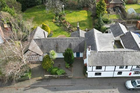 4 bedroom semi-detached house for sale, Liverpool Road, Ormskirk L40