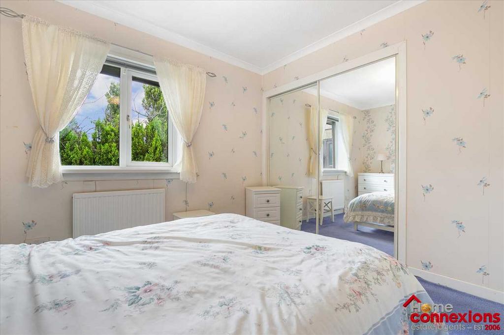 Bedroom One (2)