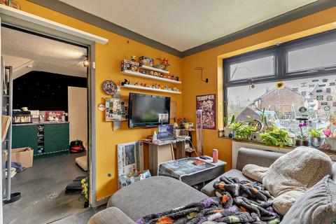 3 bedroom semi-detached house for sale, The Clough, Stockport, SK5