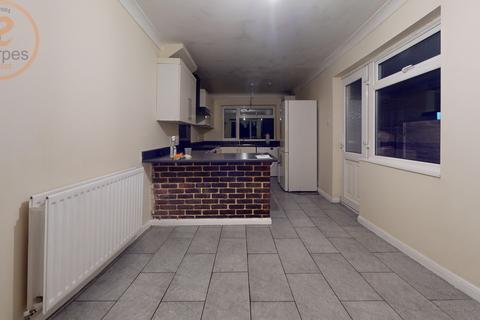 undefined, Room 2, Beddington Lane, Croydon, Greater London
