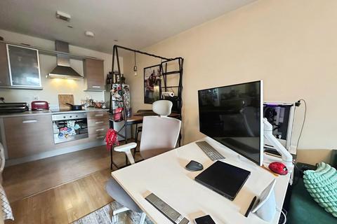 1 bedroom flat for sale, Eccles Fold, Eccles, Manchester