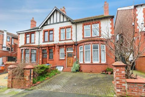 Reads Avenue, Blackpool, Lancashire, FY1