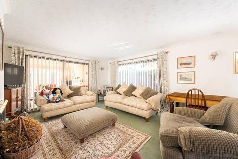 undefined, Wellhayes, Great Linford, Milton Keynes, Buckinghamshire, MK14