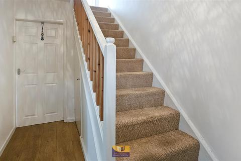 3 bedroom terraced house for sale, Hereford Road, Manchester M30