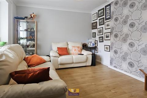 3 bedroom terraced house for sale, Hereford Road, Manchester M30