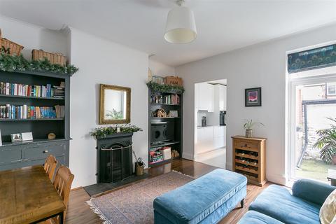 2 bedroom flat for sale, Newlands Road, High West Jesmond, Newcastle upon Tyne