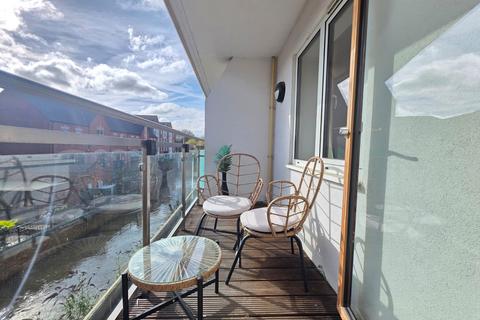 1 bedroom flat for sale, Mill Bank, Stafford ST16