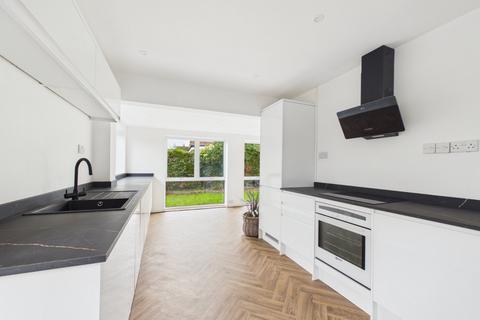 4 bedroom bungalow for sale, The Warren, Chartridge, Chesham, Buckinghamshire, HP5