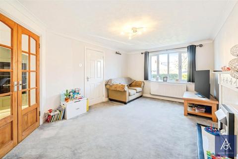 undefined, Beech Drive, Northamptonshire NN13