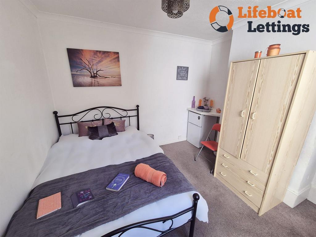 Bedroom 2a