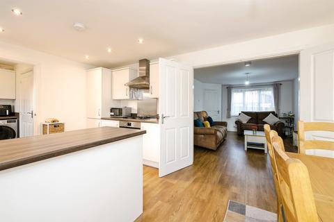 4 bedroom detached house for sale, Wilton Avenue, Hampton Gardens, Peterborough