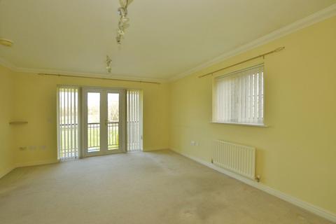 2 bedroom flat for sale, Brisley Close, Kingsnorth, Ashford, Kent, TN23