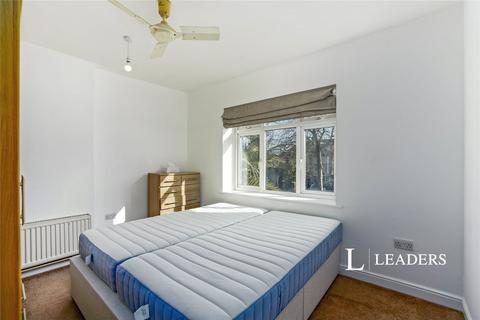 2 bedroom flat to rent, Streatham Vale, SW16