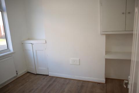 3 bedroom terraced house to rent, Eastleigh Road, Leicester LE3