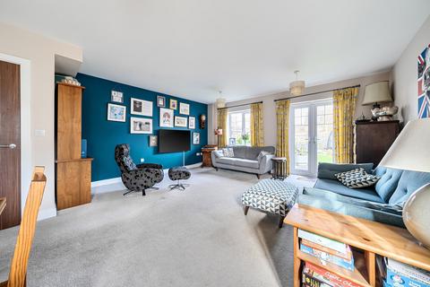 undefined, Alderbank Drive, Surrey GU7