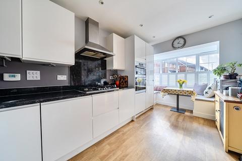 undefined, Alderbank Drive, Surrey GU7