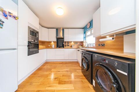 undefined, Larbert Avenue, Livingston EH54