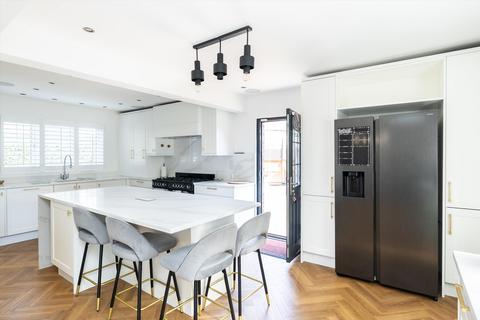 4 bedroom detached house for sale, Evelyn Way, Stoke d'Abernon, Cobham, Surrey KT11