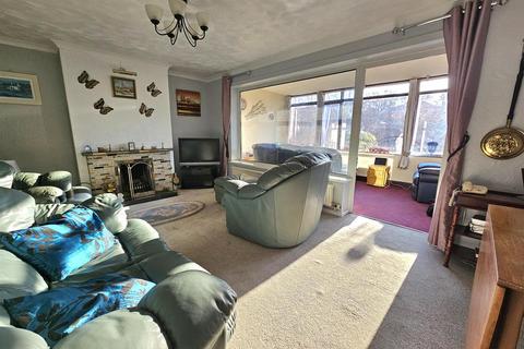 3 bedroom semi-detached house for sale, Barrington Drive, Hucclecote, Gloucester
