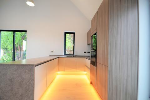 undefined, The Cedars, 39 Pickersleigh Road, Malvern, Worcestershire, WR14 2RW
