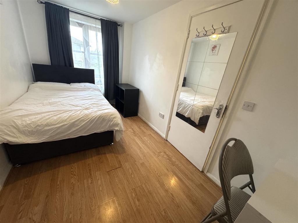 Option 1 - Room 1