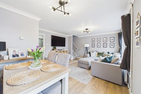 3 bedroom semi-detached house for sale, Benbow Road, Thetford, IP24