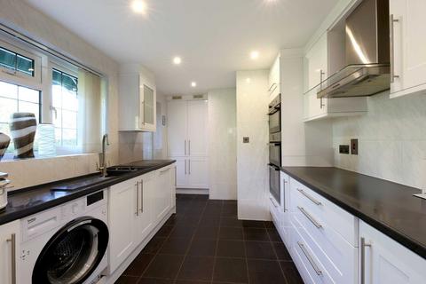 undefined, Ostler Gate, Maidenhead, Berkshire, SL6