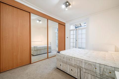 1 bedroom flat to rent, Southwell Gardens, London SW7