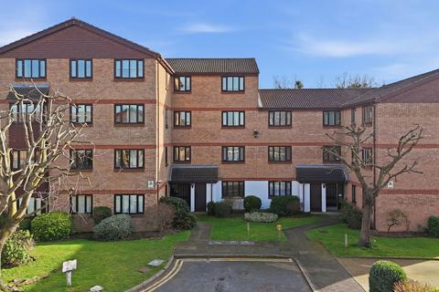 1 bedroom flat for sale, Burnham Gardens, Croydon CR0