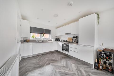 2 bedroom semi-detached house for sale, Conningbrook Avenue, Kennington TN24 9FA