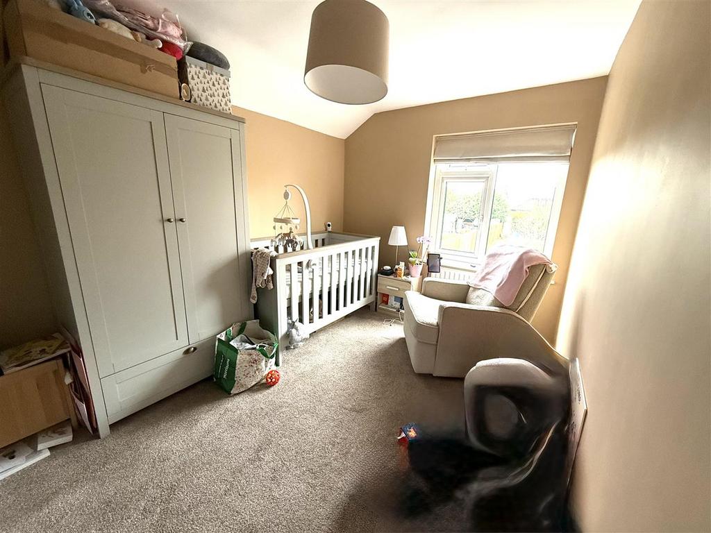 17 chad bed r.jpeg