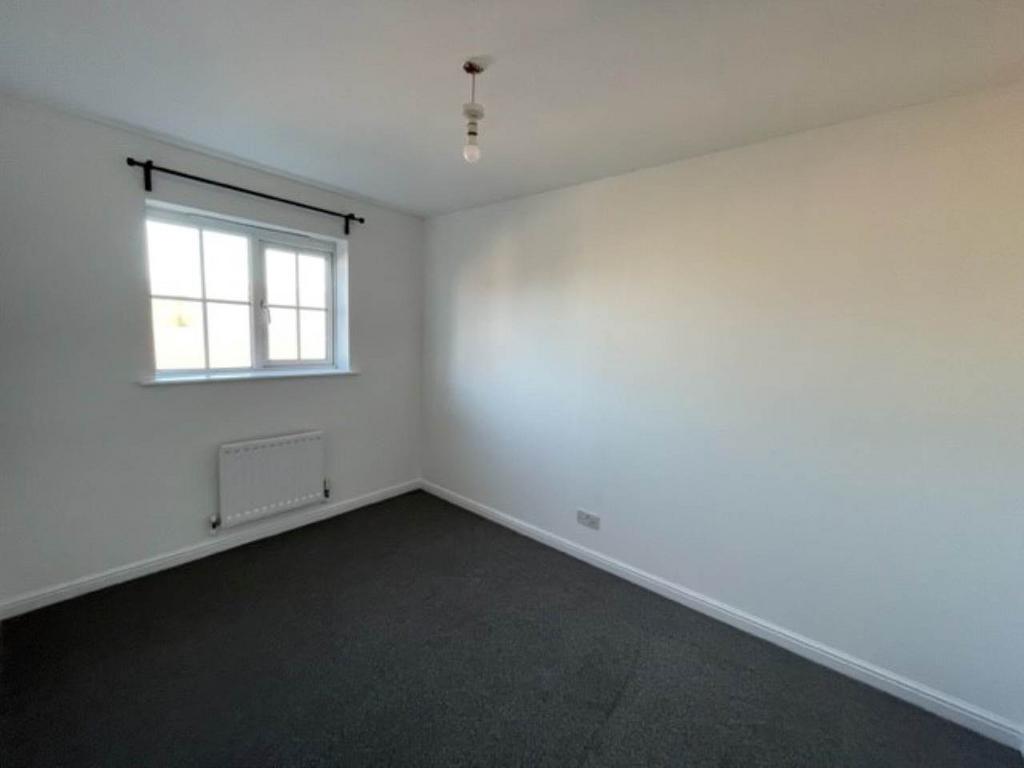 Cedern ave 22 bed 2