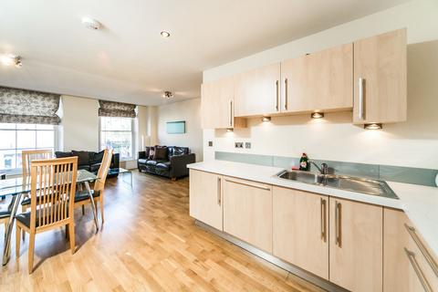 2 bedroom flat to rent, London Street, Reading, RG1