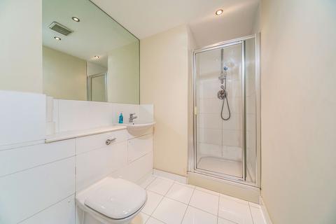 2 bedroom flat to rent, London Street, Reading, RG1