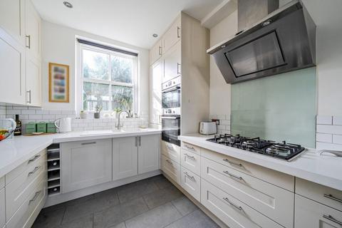2 bedroom maisonette for sale, Woodland Hill, Crystal Palace, London, SE19