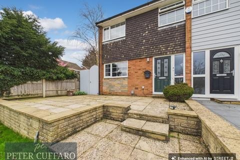 undefined, Lilliards Close, Hoddesdon EN11
