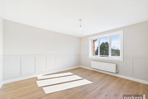 undefined, Henley Road, Reading RG4