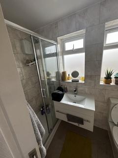 2 bedroom maisonette to rent, West Drayton, UB7