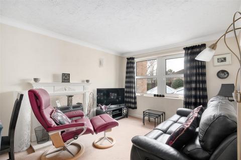 1 bedroom flat for sale, Queens Road, Wimbledon SW19