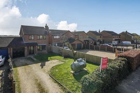 3 bedroom detached house for sale, Roman Bank, Holbeach Bank, Holbeach, Spalding, Lincolnshire, PE12