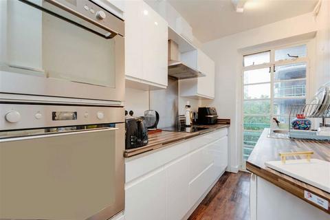 2 bedroom flat to rent, Gloucester Place, London NW1