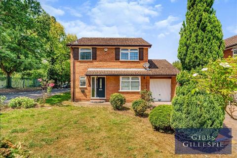 undefined, Thames Drive, Ruislip, Middlesex