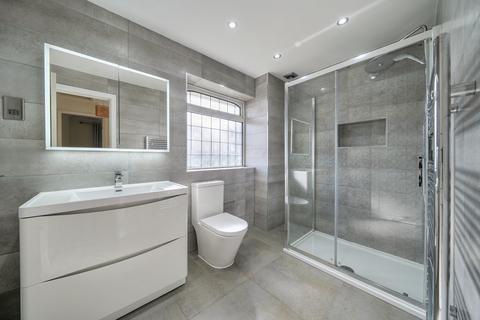 3 bedroom detached house for sale, Thames Drive, Ruislip, Middlesex