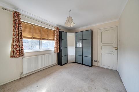 3 bedroom detached house for sale, Thames Drive, Ruislip, Middlesex