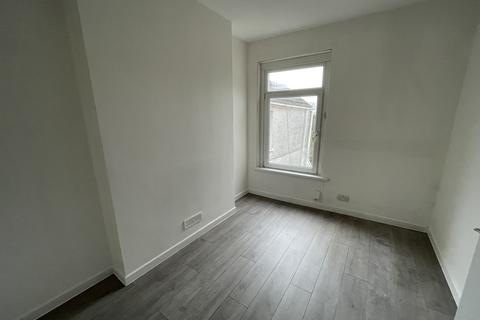 undefined, Eversley Rd, Swansea