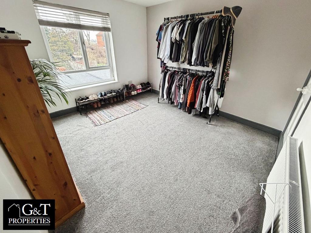 Second bedroom