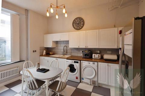 5 bedroom terraced house for sale, Park Road, Dawlish